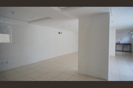 Apartamento para alugar com 70m², 2 quartos e 1 vagaÁrea comum - Salão de festas