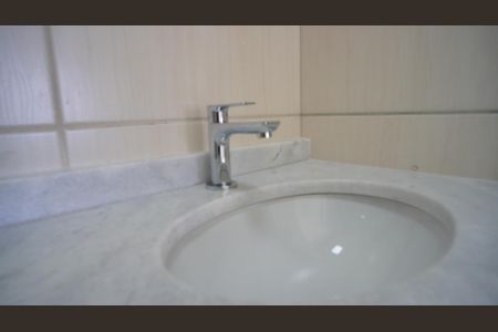 Apartamento para alugar com 70m², 2 quartos e 1 vagaBanheiro 