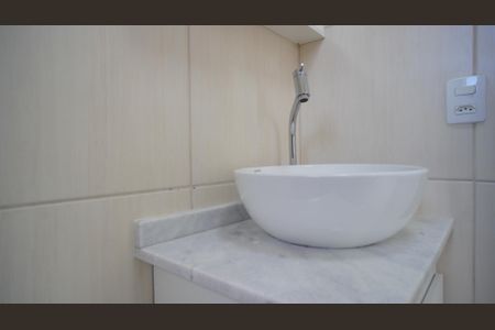 Apartamento para alugar com 70m², 2 quartos e 1 vagaBanheiro suite 