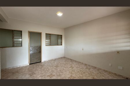 Sala de casa para alugar com 3 quartos, 75m² em Riacho Fundo, Brasília