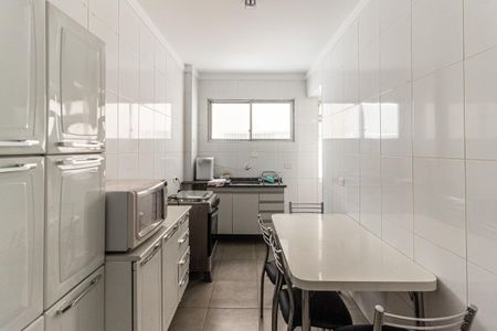 Apartamento à venda com 72m², 2 quartos e sem vagaCozinha