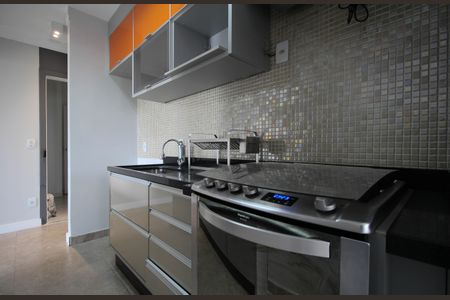 Apartamento à venda com 69m², 2 quartos e 2 vagasCozinha - Armários