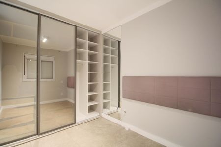 Apartamento à venda com 69m², 2 quartos e 2 vagasSuíte 