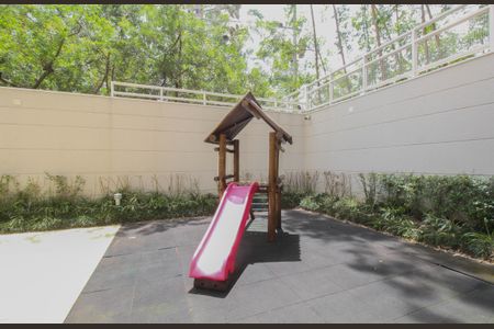 Apartamento à venda com 69m², 2 quartos e 2 vagasÁrea comum - Playground