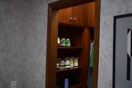 Apartamento à venda com 104m², 3 quartos e 1 vagaCloset