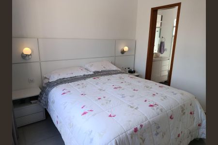 Foto 03 de casa à venda com 3 quartos, 250m² em Vila Prudente, São Paulo