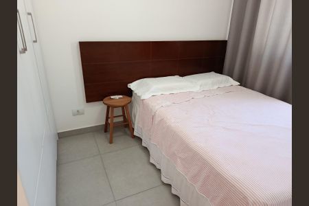 Foto 02 de casa à venda com 3 quartos, 250m² em Vila Prudente, São Paulo