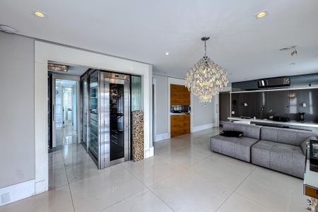 Apartamento à venda com 204m², 3 quartos e 4 vagasSala