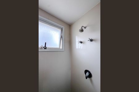 Apartamento à venda com 204m², 3 quartos e 4 vagasBanheiro da Suíte 2