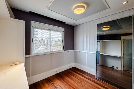 Apartamento à venda com 204m², 3 quartos e 4 vagasQuarto 2 - Suíte