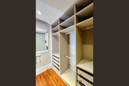 Apartamento à venda com 204m², 3 quartos e 4 vagasQuarto 1 - Suíte