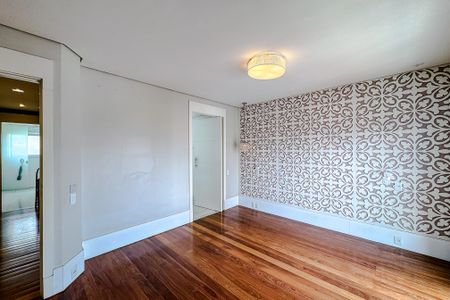 Apartamento à venda com 204m², 3 quartos e 4 vagasQuarto 1 - Suíte