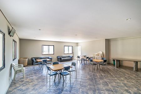 Apartamento para alugar com 50m², 2 quartos e 1 vagaÁrea comum - Salão de festas