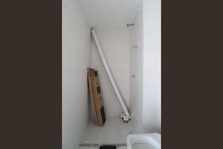 Banheiro de kitnet/studio para alugar com 1 quarto, 24m² em Vila Olímpia, São Paulo