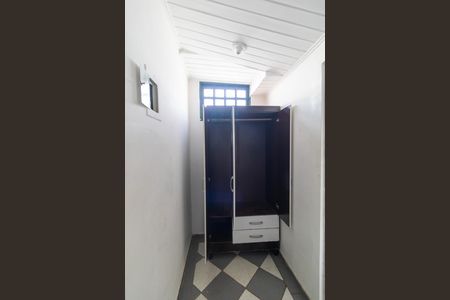 Studio para alugar com 35m², 1 quarto e sem vagaKitnet - Armário