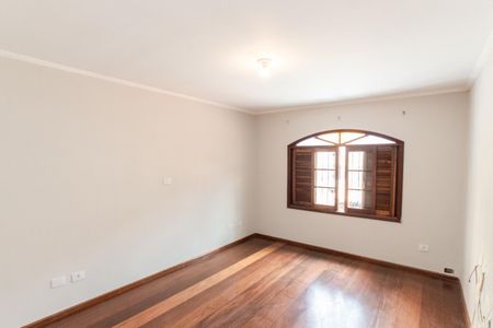 Casa à venda com 128m², 3 quartos e 2 vagas Casa à venda com 128m², 3 quartos e 2 vagasSuíte