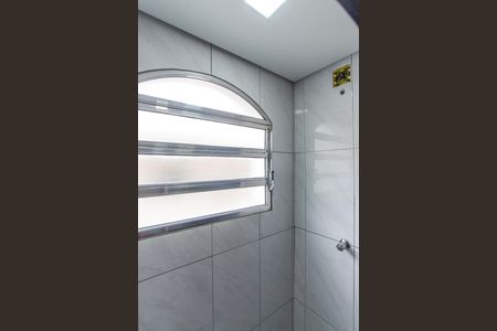 Casa à venda com 128m², 3 quartos e 2 vagas Casa à venda com 128m², 3 quartos e 2 vagasBanheiro