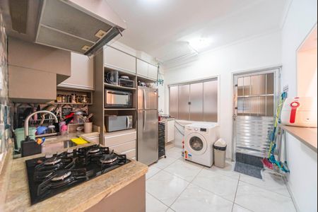 Apartamento à venda com 55m², 2 quartos e sem vaga Apartamento à venda com 55m², 2 quartos e sem vagaCozinha e Área de Serviço