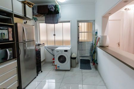 Apartamento à venda com 55m², 2 quartos e sem vagaCozinha e Área de Serviço