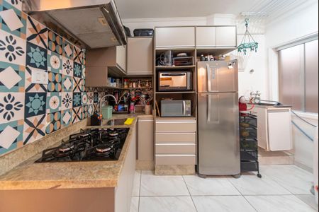 Apartamento à venda com 55m², 2 quartos e sem vaga Apartamento à venda com 55m², 2 quartos e sem vagaCozinha e Área de Serviço