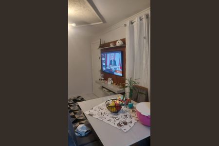 Sala  de apartamento para alugar com 2 quartos, 52m² em Sítio Cercado, Curitiba