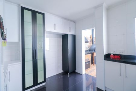 Casa para alugar com 225m², 3 quartos e sem vagaCozinha