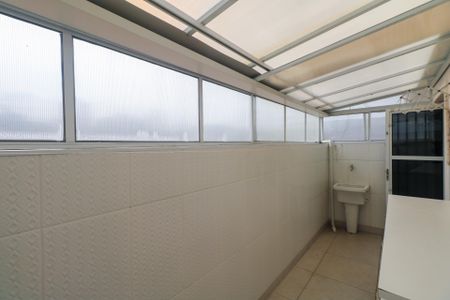 Casa para alugar com 225m², 3 quartos e sem vagaÁrea de Serviço