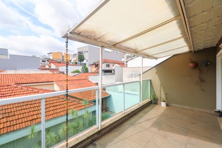 Casa para alugar com 225m², 3 quartos e sem vagaVaranda da Cobertura - Fundos