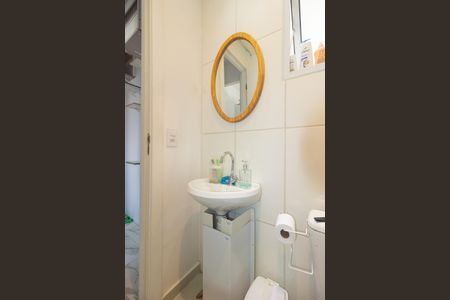 Apartamento para alugar com 44m², 2 quartos e sem vagaBanheiro