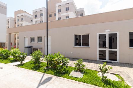Apartamento para alugar com 44m², 2 quartos e sem vagaÁrea comum - Salão de festas