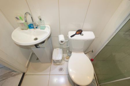 Apartamento para alugar com 44m², 2 quartos e sem vagaBanheiro