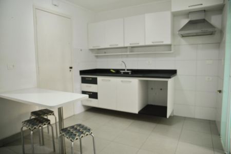 Apartamento à venda com 120m², 3 quartos e 2 vagasCozinha 