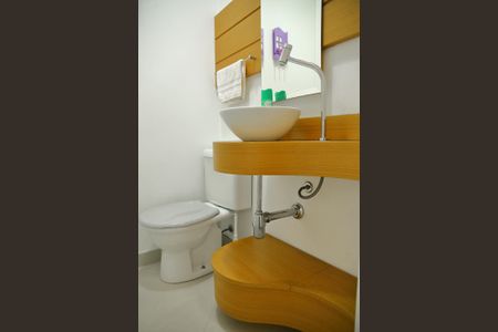 Apartamento à venda com 120m², 3 quartos e 2 vagasLavabo da Sala 