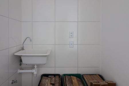 Apartamento à venda com 35m², 2 quartos e sem vaga Apartamento à venda com 35m², 2 quartos e sem vagaCozinha e Área de Serviço
