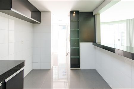 Apartamento à venda com 116m², 3 quartos e 3 vagasCozinha