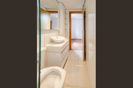 Apartamento à venda com 116m², 3 quartos e 3 vagasBanheiro suíte