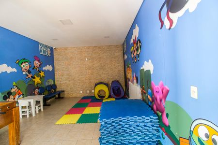 Casa de condomínio à venda com 230m², 4 quartos e 2 vagasÁrea comum