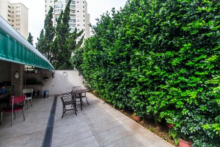 Casa de condomínio à venda com 230m², 4 quartos e 2 vagasÁrea Externa