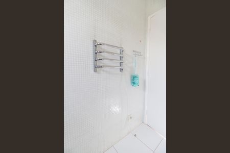 Casa de condomínio à venda com 230m², 4 quartos e 2 vagasBanheiro da Suíte 2