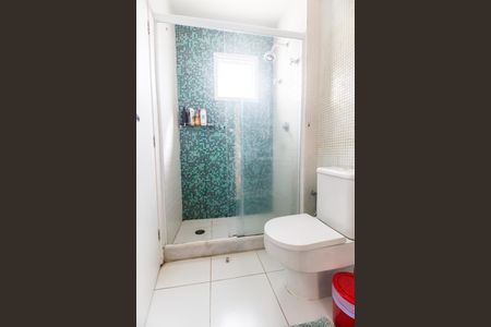 Casa de condomínio à venda com 230m², 4 quartos e 2 vagasBanheiro Social