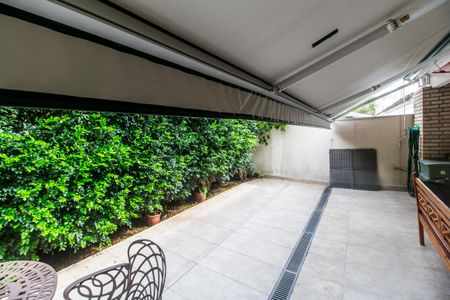 Casa de condomínio à venda com 230m², 4 quartos e 2 vagasÁrea Externa