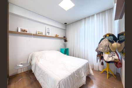 Apartamento à venda com 65m², 2 quartos e 3 vagasQuarto 1 - Suíte
