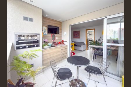 Varanda de apartamento à venda com 2 quartos, 65m² em Santo Antônio, Belo Horizonte