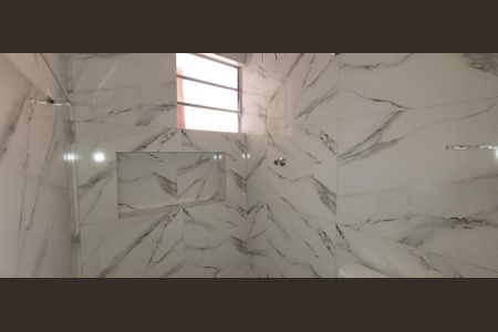 Casa para alugar com 35m², 1 quarto e sem vaga Casa para alugar com 35m², 1 quarto e sem vagaBanheiro