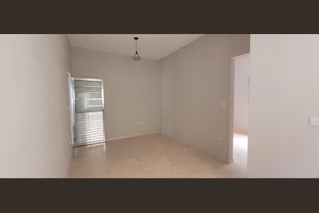 Casa para alugar com 1 quarto, 35m² em Vila Sao Roberto, Itaquaquecetuba