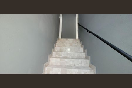 Casa para alugar com 35m², 1 quarto e sem vaga