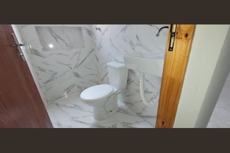 Casa para alugar com 1 quarto, 35m² em Vila Sao Roberto, Itaquaquecetuba