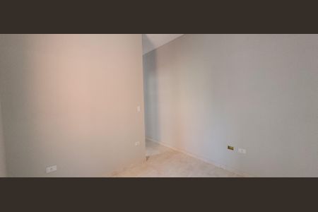 Casa para alugar com 1 quarto, 35m² em Vila Sao Roberto, Itaquaquecetuba