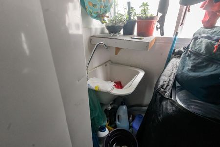 Apartamento à venda com 43m², 2 quartos e sem vagaDetalhe da area de serviço