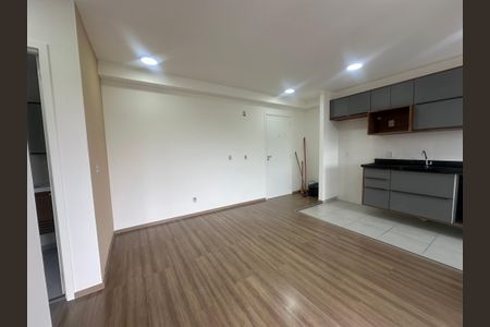 Sala de apartamento para alugar com 2 quartos, 59m² em Jardim do Líbano, Barueri